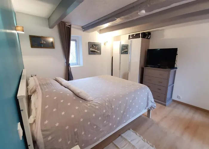 Apartment Le Rez De Jardin