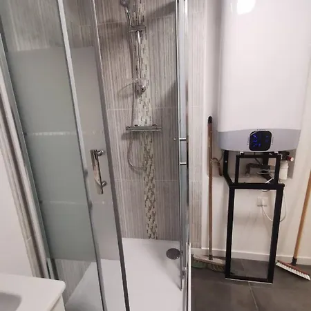 Le Rez De Jardin Apartmán