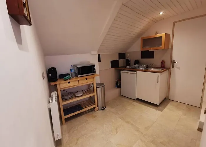 Appartement Le Rez De Jardin Honfleur